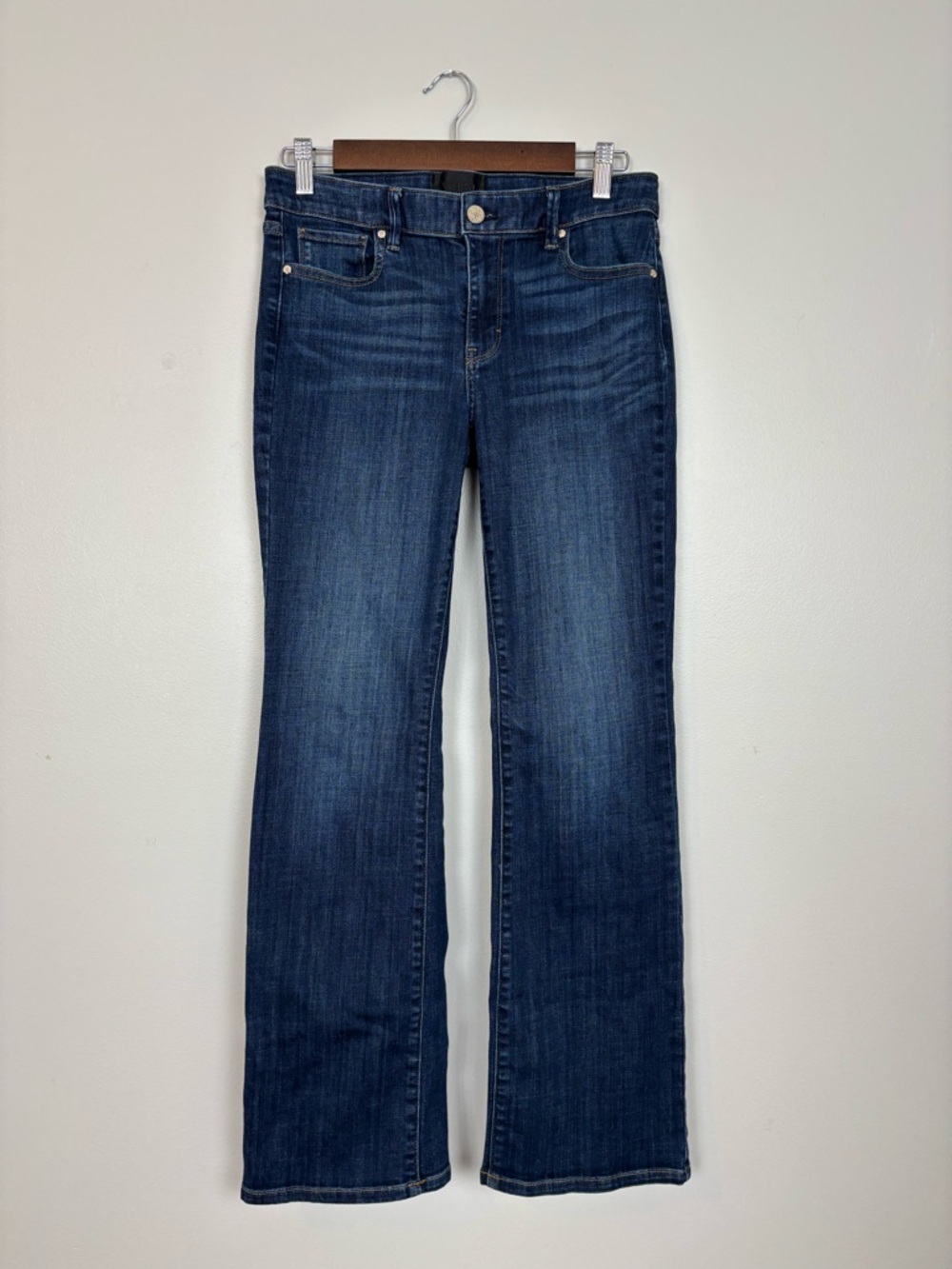 WHBM Jeans Womens 4 Short Blue Mid Rise Boot Cut Everyday Soft Stretch Denim